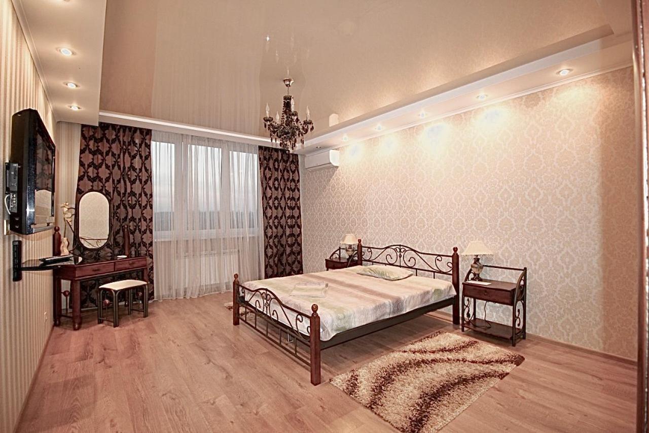 Panoramic View Lux Apartment On Metro Osokorky เคียฟ ภายนอก รูปภาพ