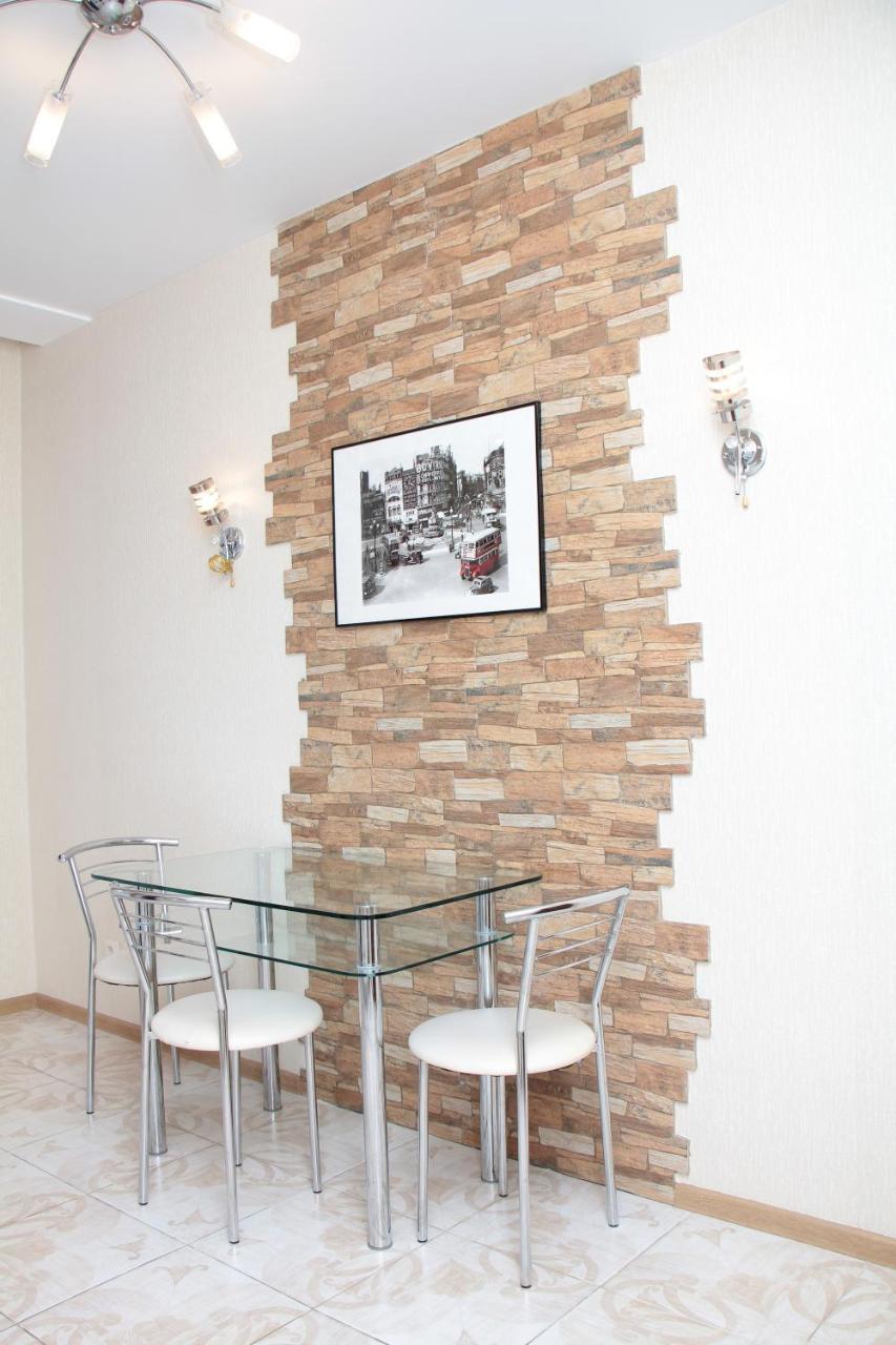 Panoramic View Lux Apartment On Metro Osokorky เคียฟ ภายนอก รูปภาพ
