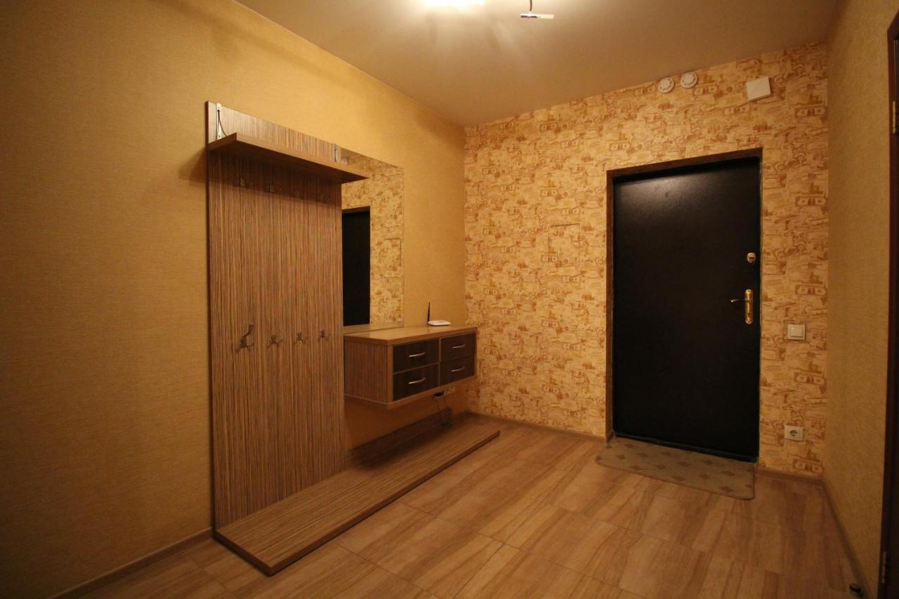 Panoramic View Lux Apartment On Metro Osokorky เคียฟ ภายนอก รูปภาพ